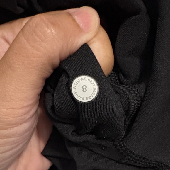 Lululemon wunder under 25” black - Picture 4 of 4